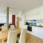 Binzer Meerlust Im Haus Jahreszeiten Apartman *
