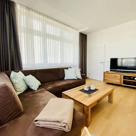 Binzer Meerlust Im Haus Jahreszeiten Binz