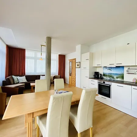 Binzer Meerlust Im Haus Jahreszeiten بينز