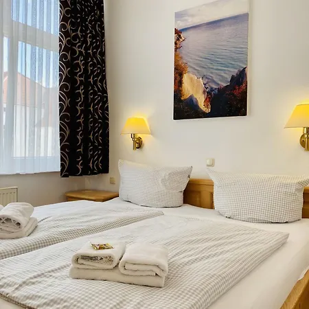 Binzer Meerlust Im Haus Jahreszeiten Binz