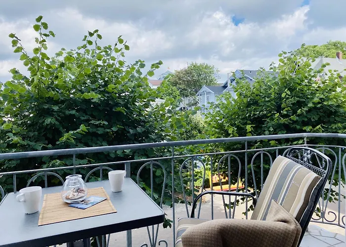 Апартаменты Binzer Meerlust Im Haus Jahreszeiten *