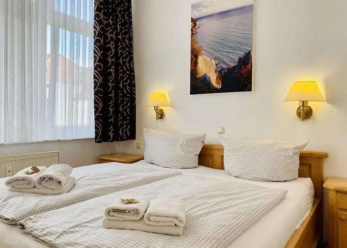 Binzer Meerlust Im Haus Jahreszeiten Остзебад Бинц